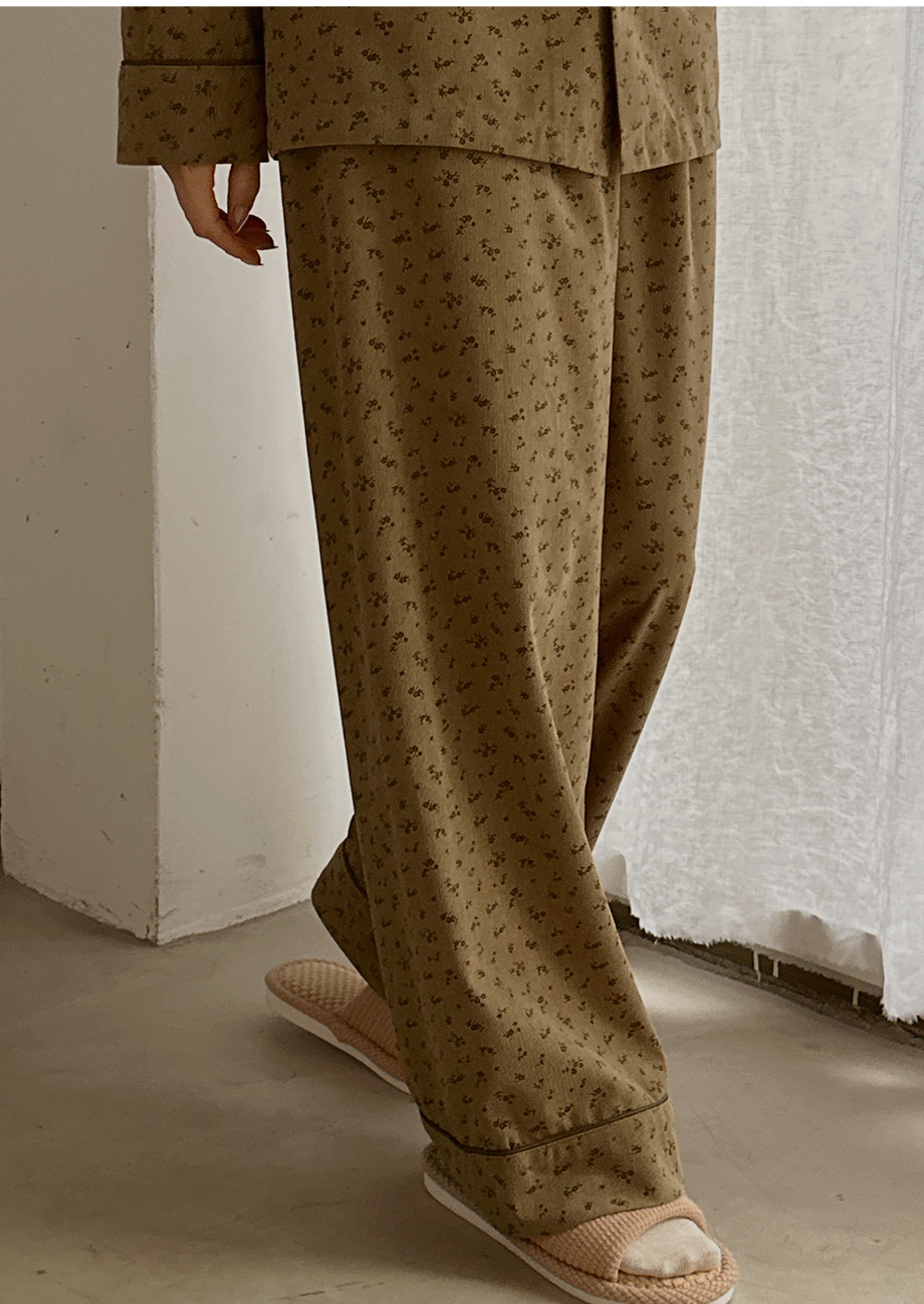 リリエンコ [男女兼用] コーデュロイ配色フラワ―ウエストゴムパジャマ上下セット